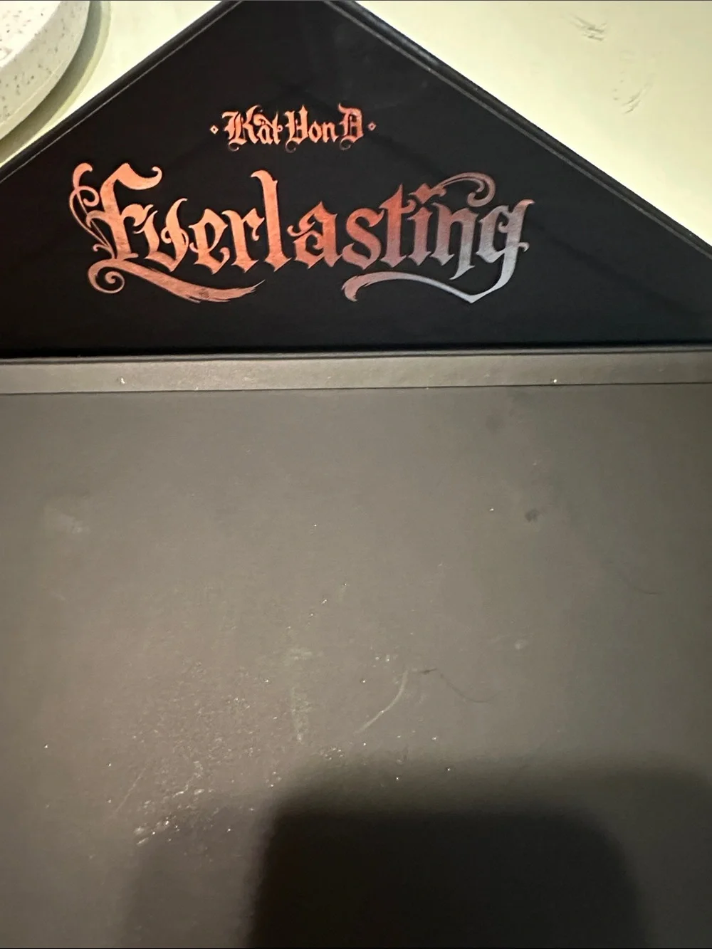 Kat Von D Everlasting Obsession Lip Liner Collection Edition ….Reg price $185